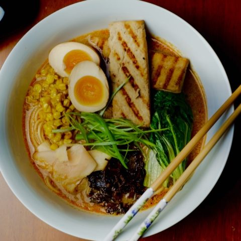 https://tarunsehgal.com/wp-content/uploads/2022/04/Sesame_Coconut_Curry_Ramen_top-480x480.jpeg